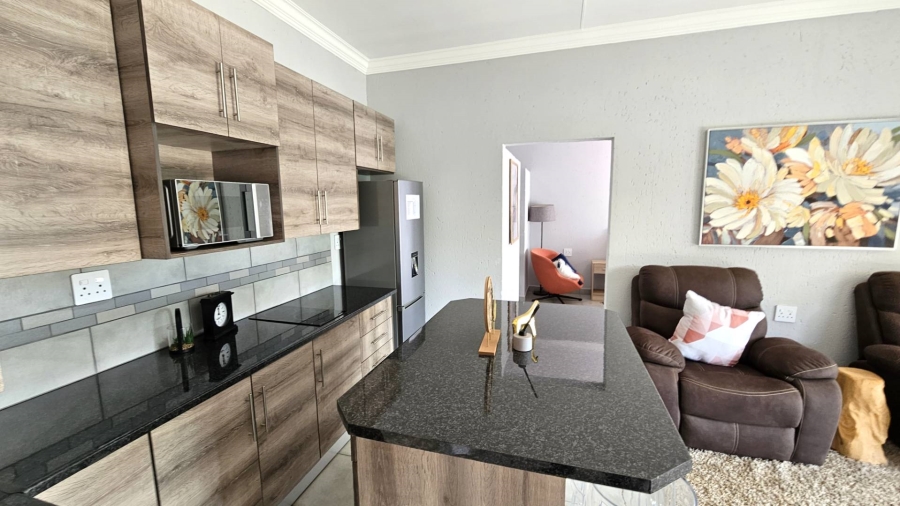 2 Bedroom Property for Sale in Melodie North West